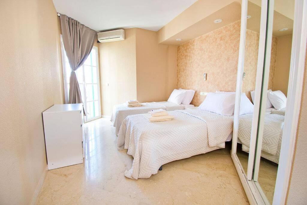 Spectacular Apartment In Matchroom Country Club Fuengirola Exterior photo